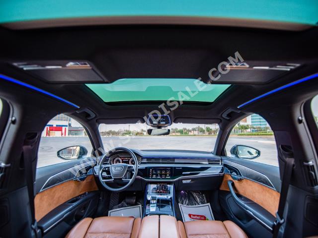 2021 Audi A8L