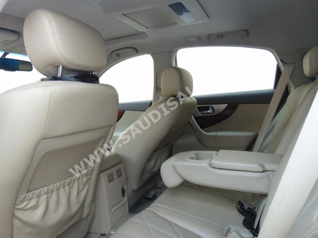 2010 Infiniti FX 35