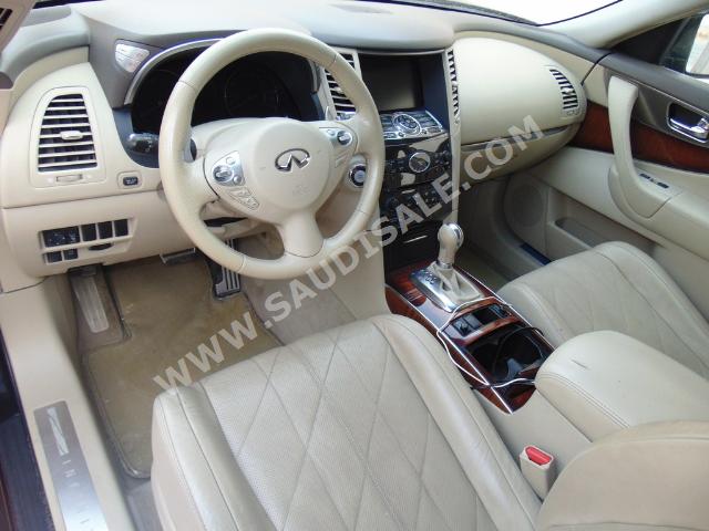 2010 Infiniti FX 35