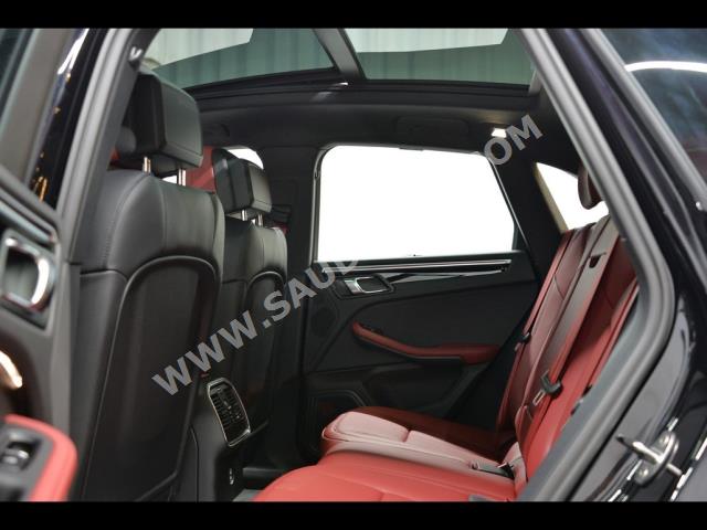 2024 بورش ماكان