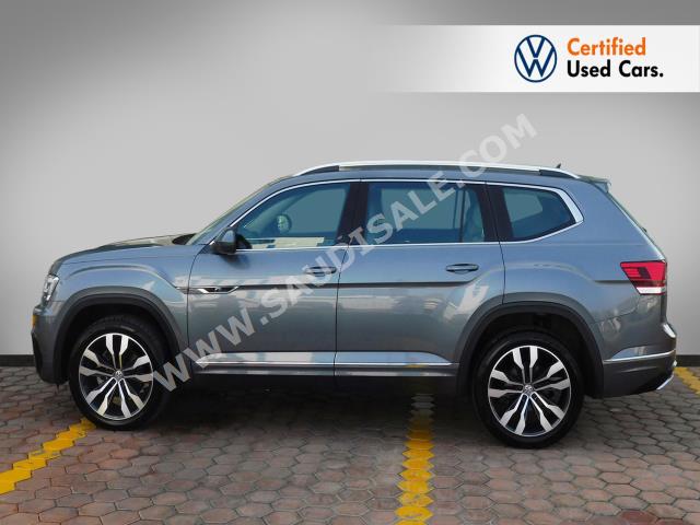 2019 Volkswagen Teramont R LINE