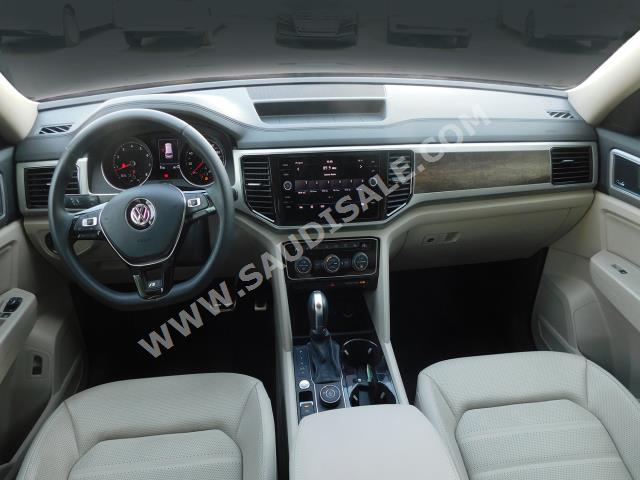 2019 Volkswagen Teramont R LINE