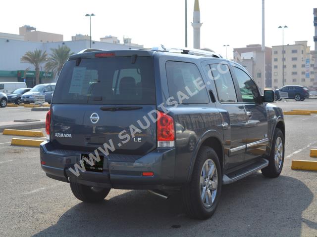 2014 Nissan Armada LE