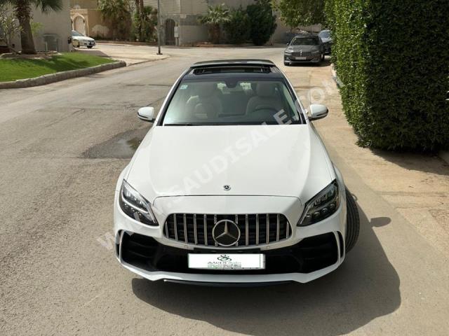 2019 مرسيدس - بنز سي 200