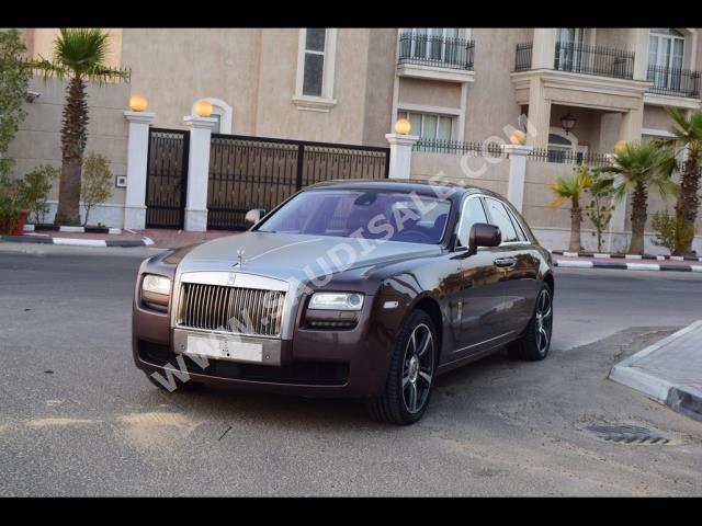 2010 رولز رويس قوست