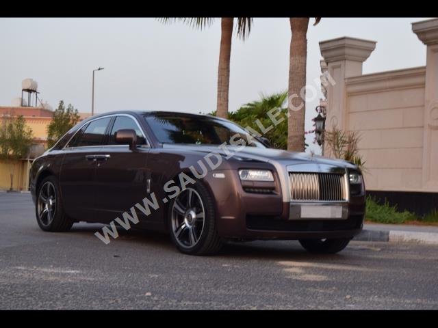 2010 رولز رويس قوست