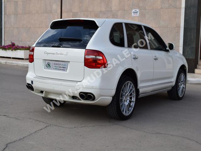 2010 Porsche Cayenne Turbo