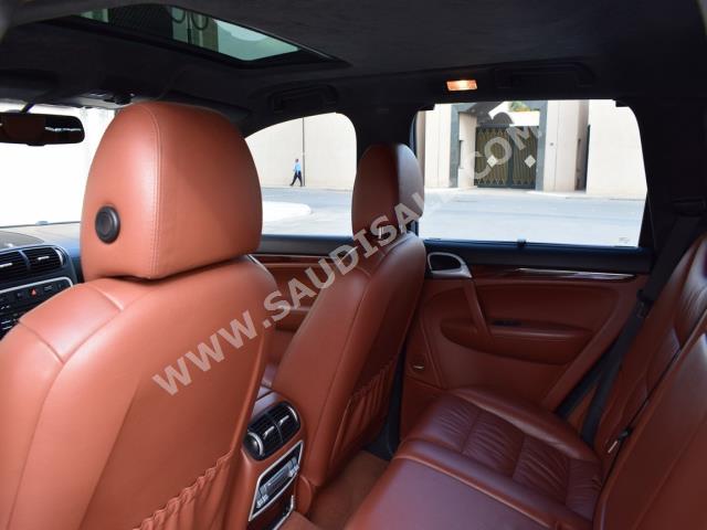 2010 Porsche Cayenne Turbo