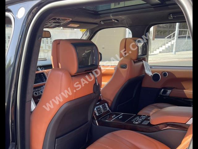 2016 لاند روفر رينج روفر فوج اوتوبيوغرافي