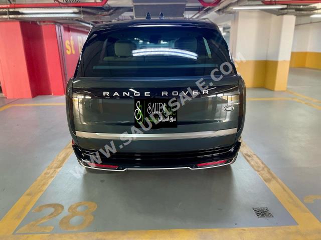 2023 لاند روفر رينج روفر اتش اس اي