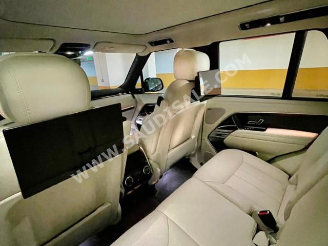 2023 لاند روفر رينج روفر اتش اس اي