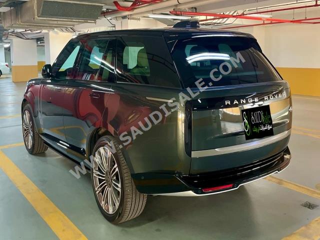 2023 لاند روفر رينج روفر اتش اس اي