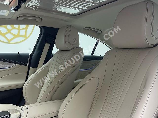 2022 مرسيدس - بنز سي إل إس 350