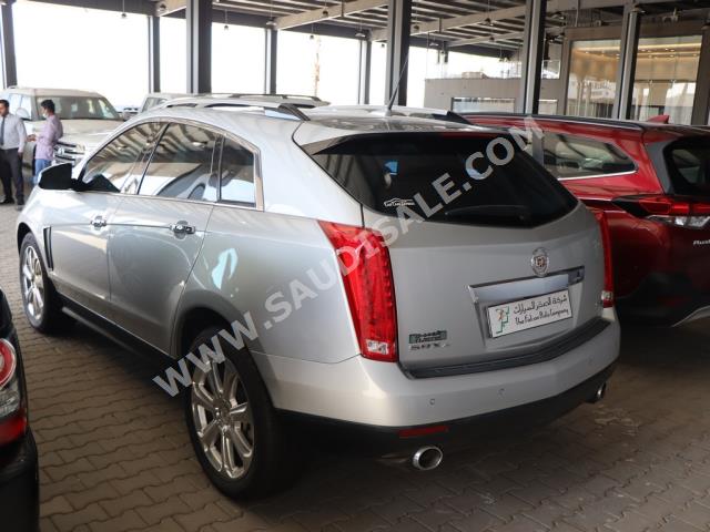 2013 كاديلاك اس ار اكس -4