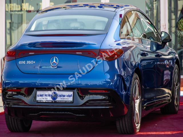 2022 مرسيدس - بنز إي كيو إي 350+
