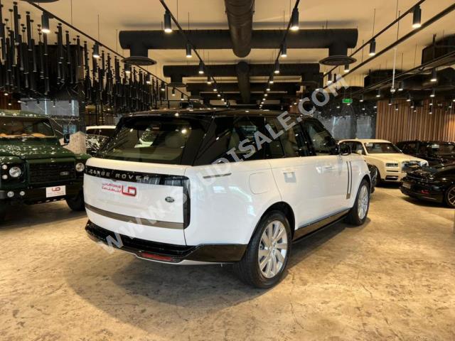 2023 لاند روفر رينج روفر فوج اس اي