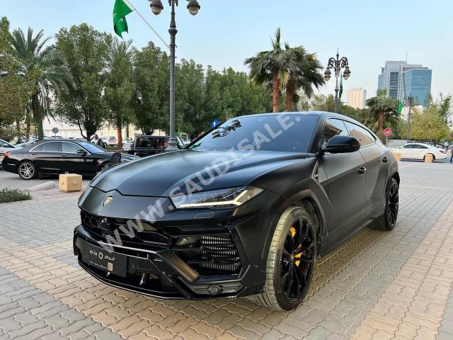 2021 Lamborghini URUS
