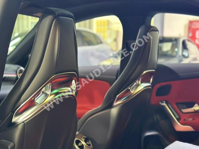 2023 مرسيدس - بنز سي إل أي 35 أي إم جي