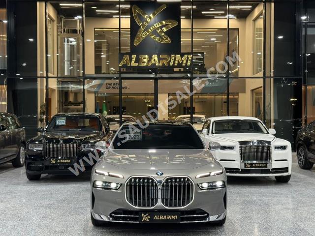 2023 بي ام دبليو الفئة السابعة 735 إل أي