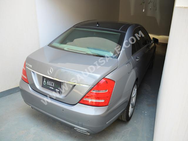 2010 مرسيدس - بنز إس 350