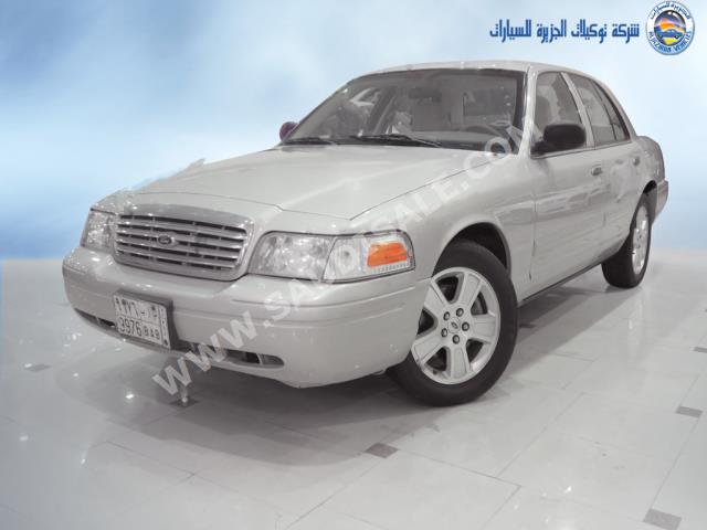 2010 Ford Crown Victoria