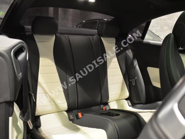 2018 مرسيدس - بنز إي 300 كوبيه