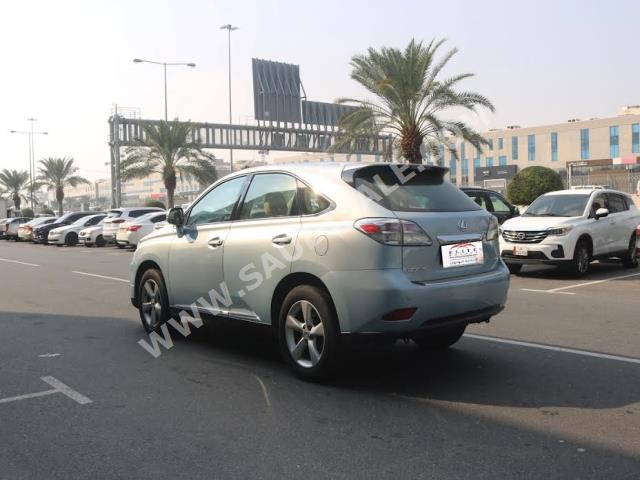 2010 لكزس أر إكس 350