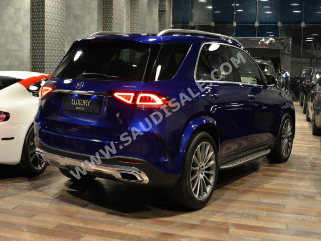 2019 مرسيدس - بنز جي إل إي 450 أي إم جي