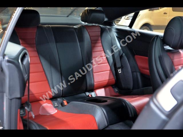 2019 مرسيدس - بنز إي 200 كوبيه