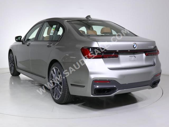 2022 بي ام دبليو الفئة السابعة 730 إل أي