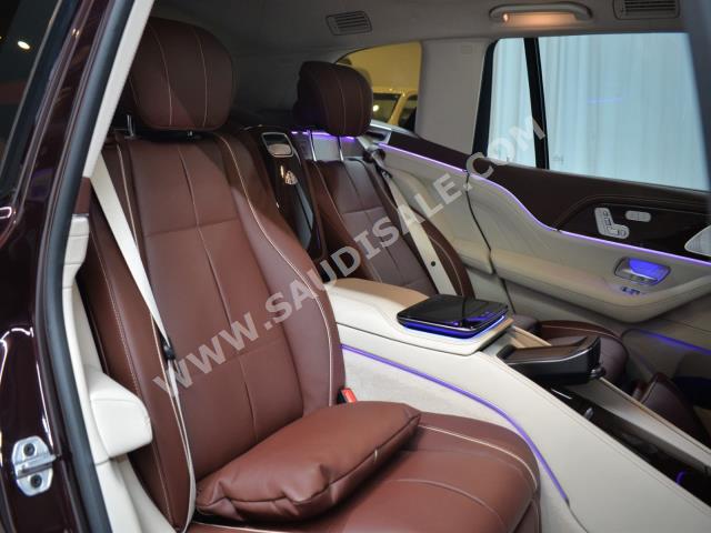 2023 مرسيدس - بنز جي إل إس 600 مايباخ