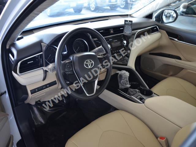 2018 Toyota Camry LE