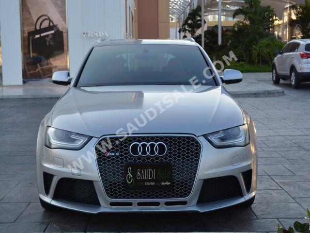 2014 Audi RS4