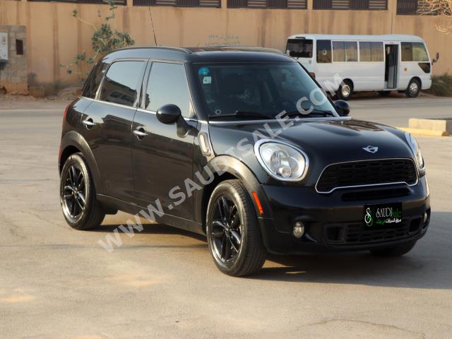 2014 ميني كونتري مان اس