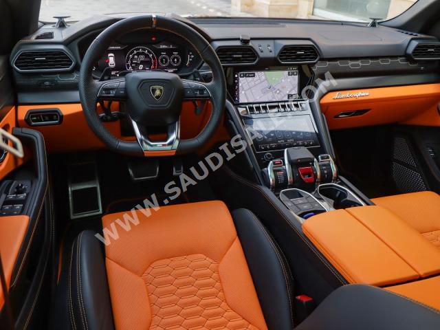 2022 لمبرجيني اوروس