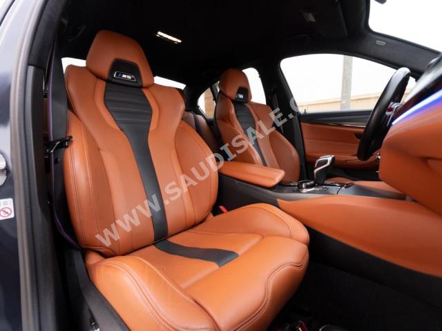 2019 بي ام دبليو الفئة ام إم 5