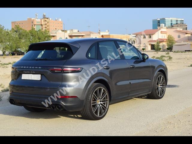 2019 بورش كايين اس