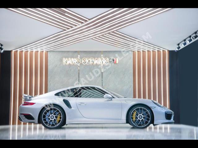 2017 بورش 911 توربو اس