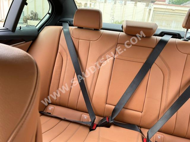 2020 بي ام دبليو الفئة الخامسة 520 أي