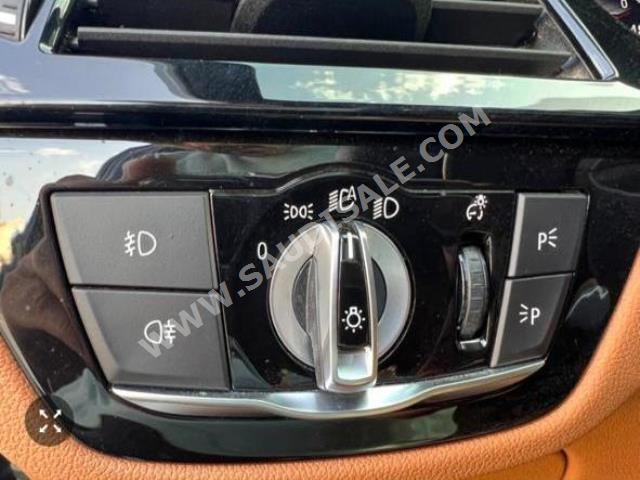 2020 بي ام دبليو الفئة الخامسة 520 أي