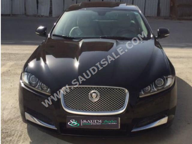 2013 Jaguar XF
