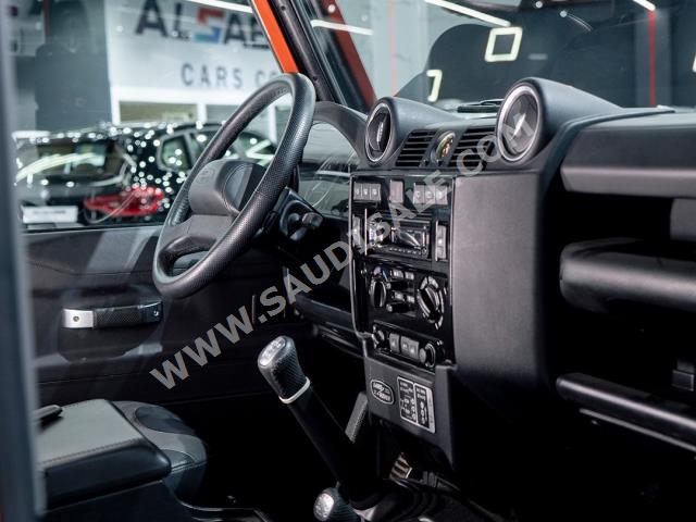 2016 Land Rover Defender 90