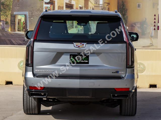 2023 كاديلاك اسكاليد سبورت
