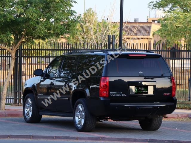 2012 GMC Yukon SLT