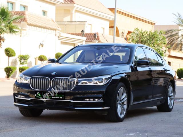 2016 بي ام دبليو الفئة السابعة 750 إل أي
