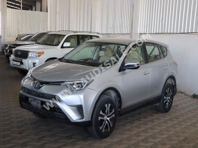 2016 تويوتا راف 4