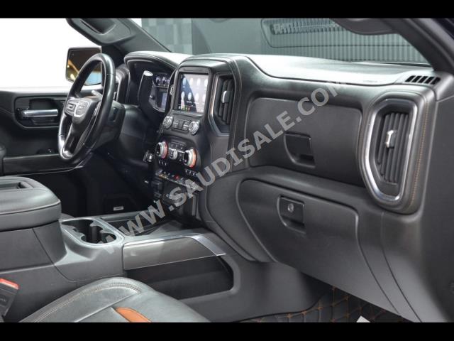 2019 جي ام سي سييرا اي تي 4