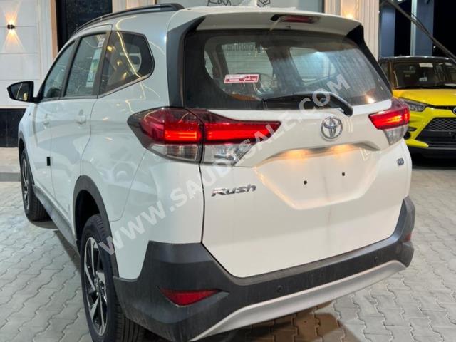 2023 تويوتا راش