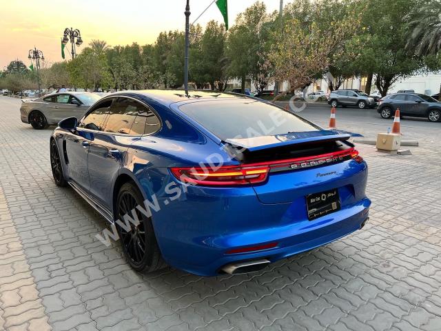 2019 Porsche Panamera