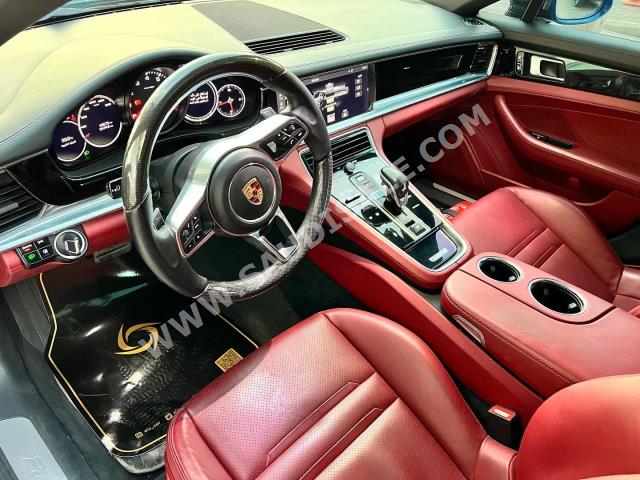 2019 Porsche Panamera
